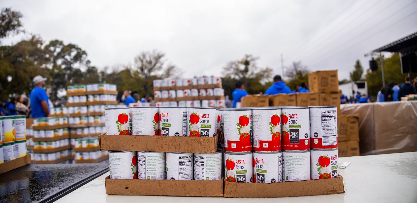 Ação comunitária e distribuição de alimentos